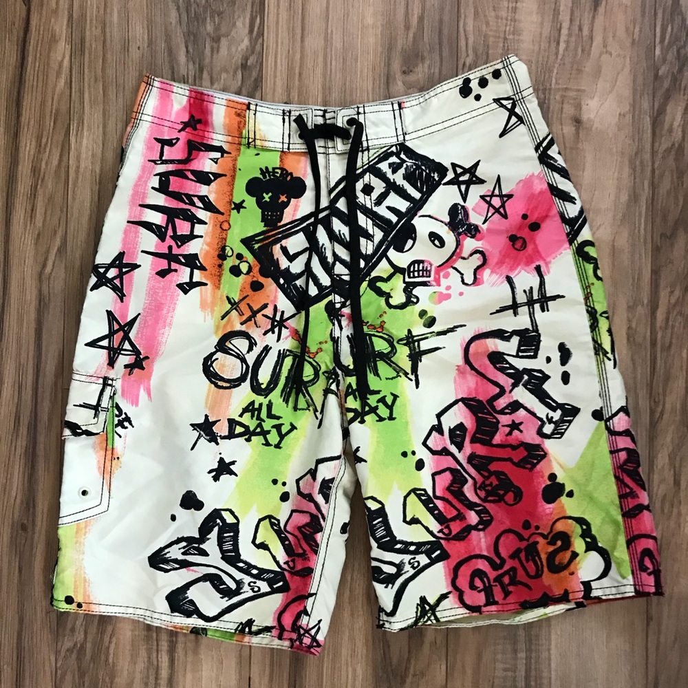 Board shorts